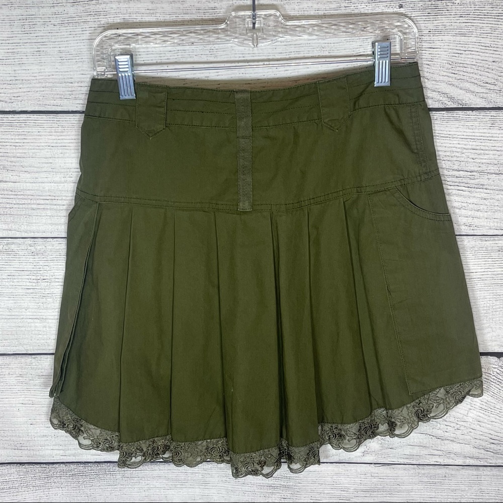Hurley Khaki Hi-Lo Flap Pockets Pleated Mini Skirt Sz 3 - Picture 8 of 11